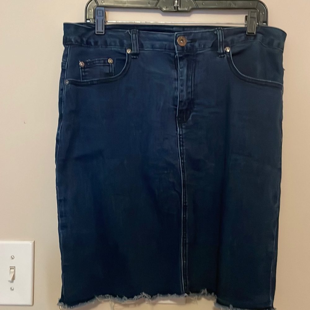 Ashley Stewart mid thigh Jean skirt